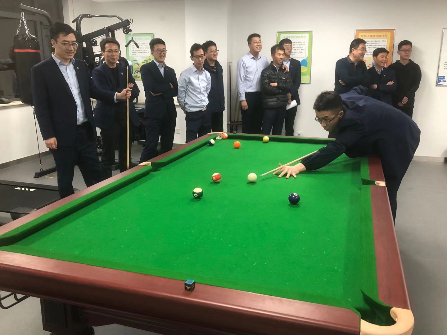 泓源公司舉辦“慶元旦、迎新春”職工乒乓球臺球比賽(圖3)