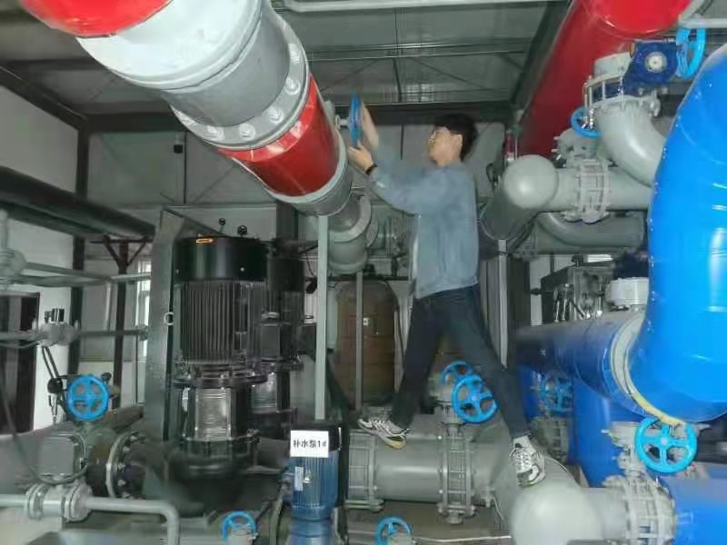 泓源能源供應(yīng)公司2020-2021年度供熱季集中供熱工作圓滿結(jié)束(圖2) 泓源能源供應(yīng)公司2020-2021年度供熱季集中供熱工作圓滿結(jié)束(圖2)