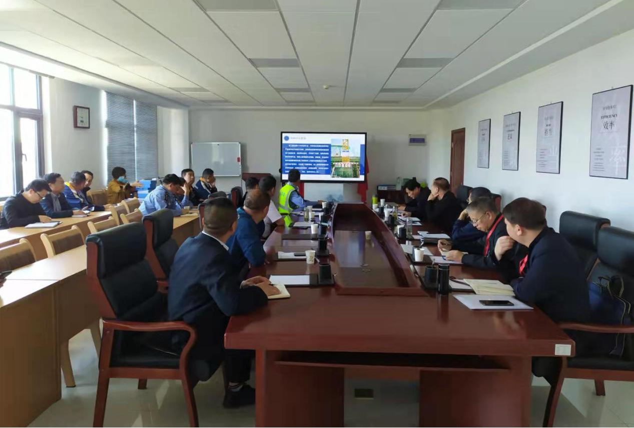 平?jīng)龉I(yè)園區(qū)中小企業(yè)孵化基地（三期）項目A區(qū)通過省級文明工地驗(yàn)收(圖2)