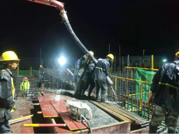 腳踏實地抓項目 擔當奉獻保民生 ——市產(chǎn)投集團“學黨史、辦實事、保民生” 穩(wěn)步推進重大項目建設(圖2)