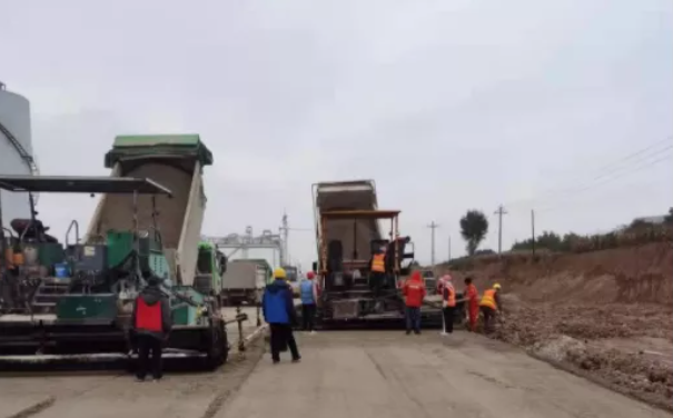 腳踏實地抓項目 擔當奉獻保民生 ——市產(chǎn)投集團“學黨史、辦實事、保民生” 穩(wěn)步推進重大項目建設(圖6)
