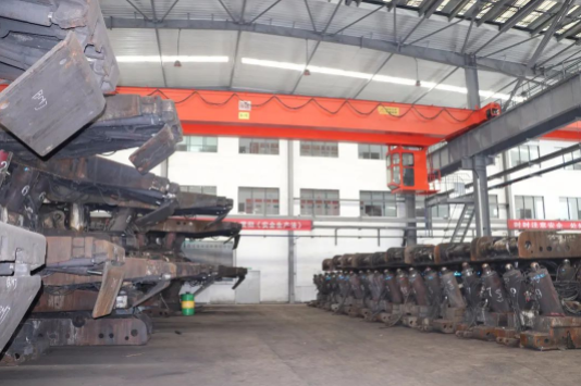 克服疫情時(shí)堅(jiān) 腳踏實(shí)地苦干——豐收公司前四個(gè)月經(jīng)營效益穩(wěn)步提升(圖2) 克服疫情時(shí)堅(jiān) 腳踏實(shí)地苦干——豐收公司前四個(gè)月經(jīng)營效益穩(wěn)步提升(圖2)