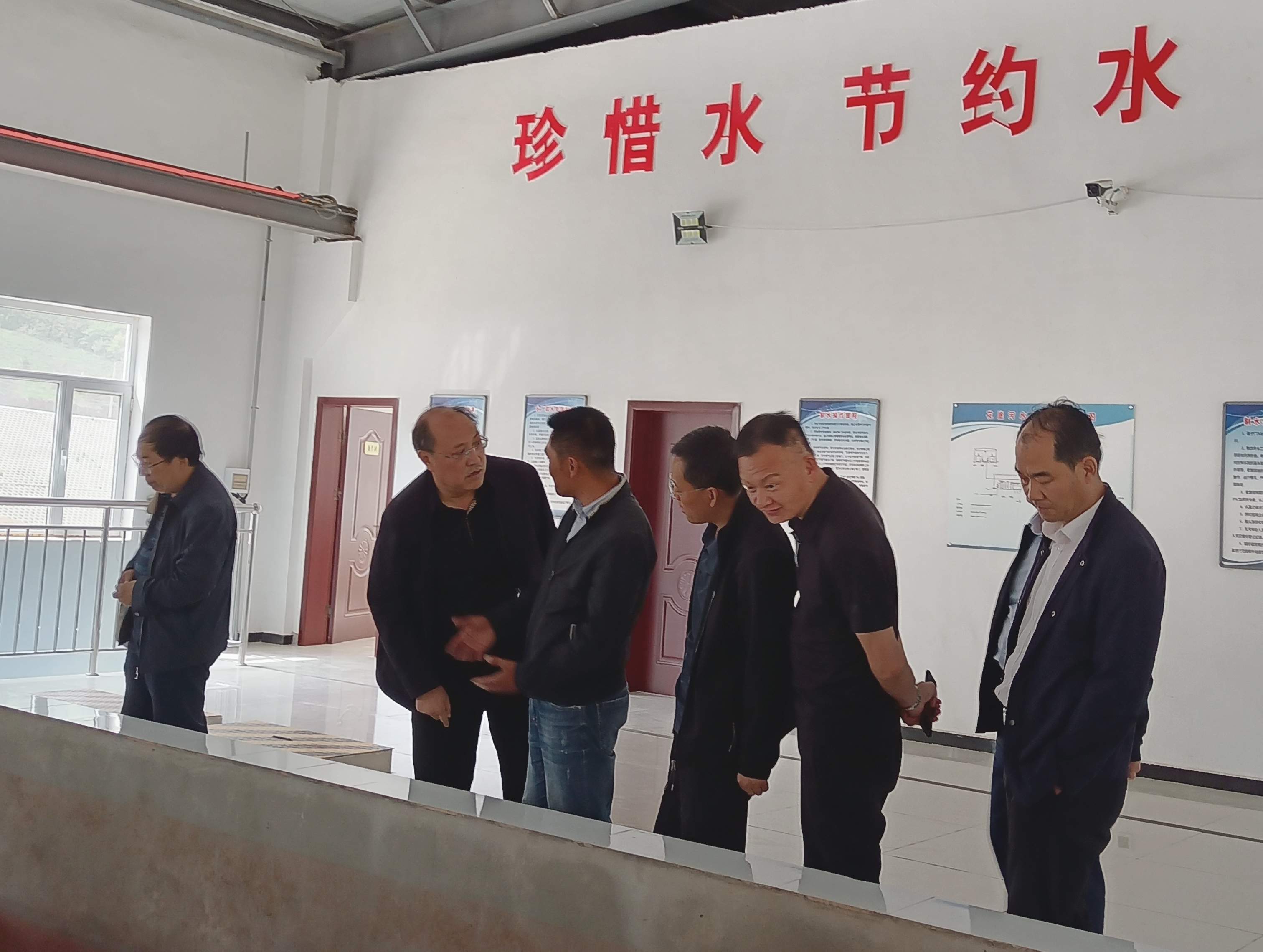 市產(chǎn)投集團赴甘肅水建公司開展全面調研(圖3) 市產(chǎn)投集團赴甘肅水建公司開展全面調研(圖3)